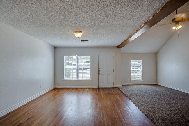 Building Photo - 2306 29th St