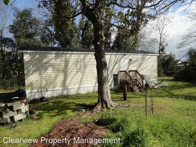Building Photo - 1 br, 1 bath House - 3525 Ferris St