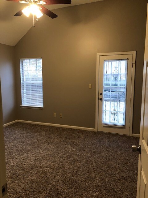 Building Photo - 348 Avery Jordan Cove
