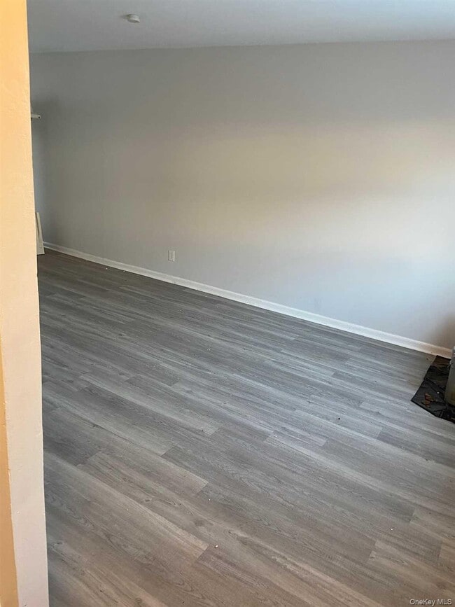 Foto del edificio - 9 N Gilmore Blvd