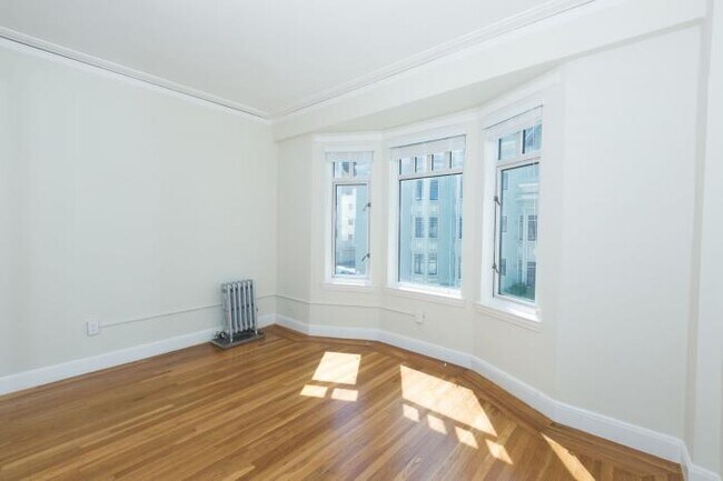Building Photo - 2 bedroom in San Francisco CA 94109