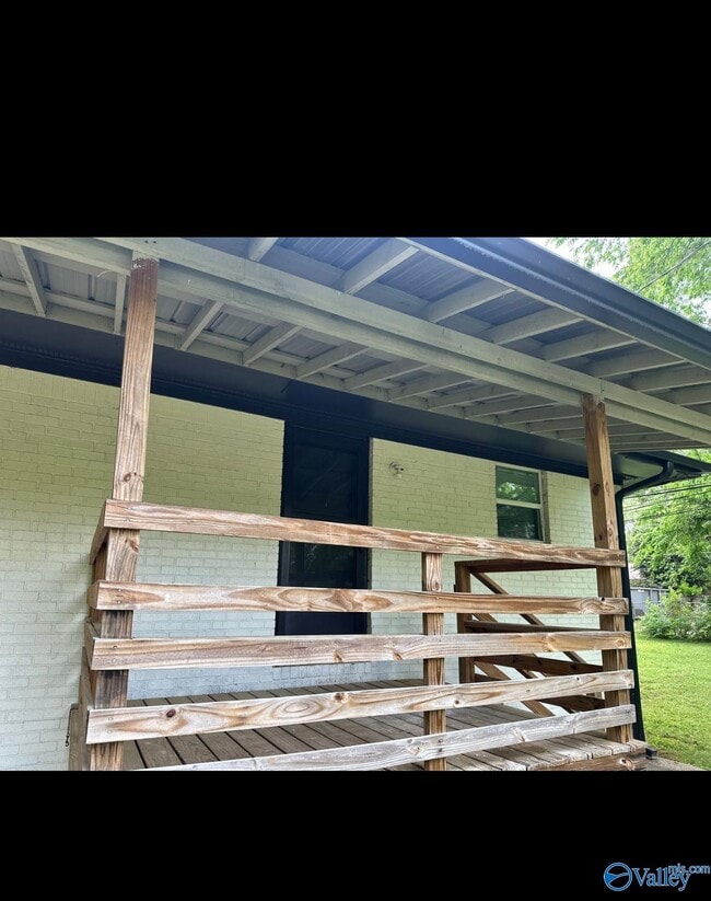 Foto del edificio - 1114 NW Oakwood Ave