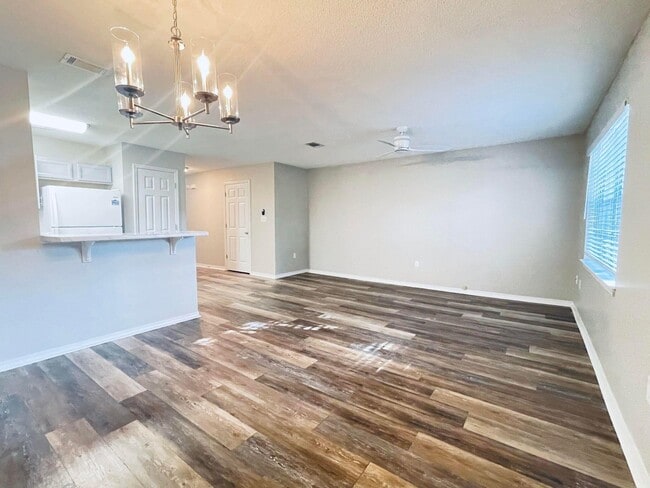 Foto del edificio - 214 Tooke St