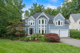 Building Photo - 7926 Long Ridge Ct