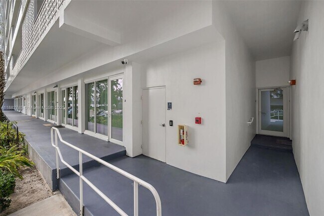 Foto del edificio - 910 West Ave