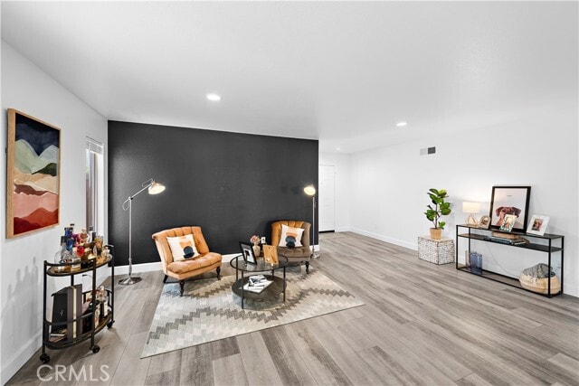 Building Photo - 4314 Silver Spring Way