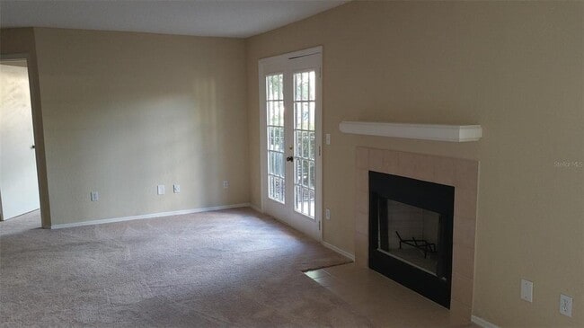 Building Photo - 2550 N Alafaya Trail