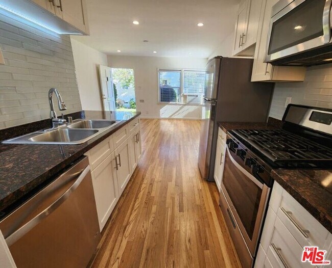 Foto del edificio - 12219 Ocean Park Blvd