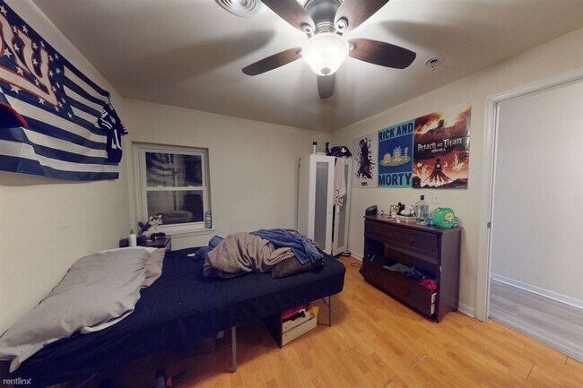 Foto del edificio - 5 br, 3 bath Duplex - 1923 N 18TH ST Unit A