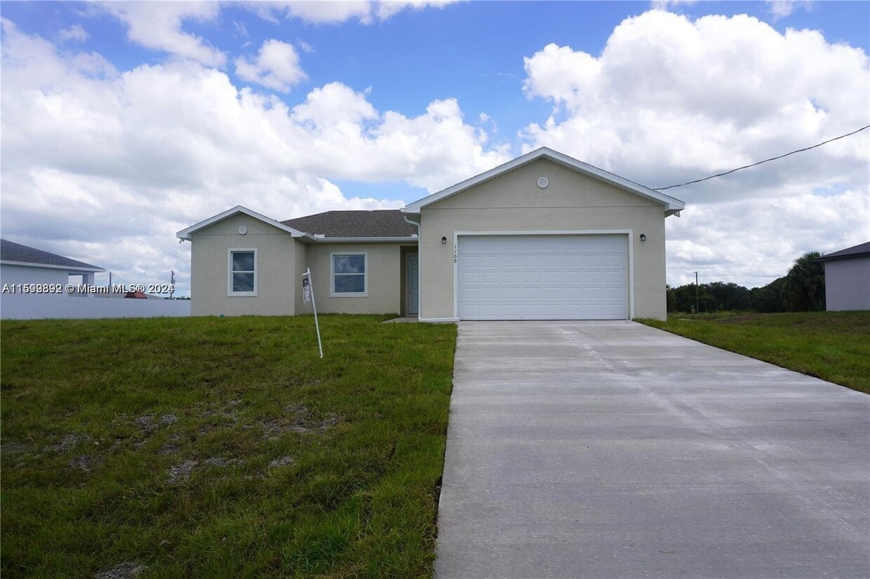1109 Kraft St, LaBelle, FL 33935 House Rental in LaBelle, FL