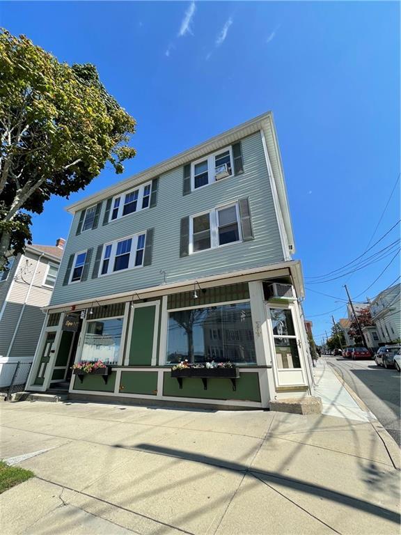 Foto principal - 578 Wood St