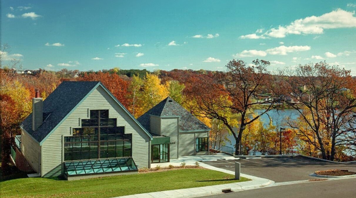 Thomas Lake Pointe Apartments 1500 Thomas Lake Pointe Rd Eagan, MN