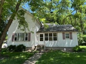Building Photo - 116 W Cypress St