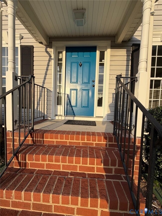 Building Photo - 1124 Lovey Ln