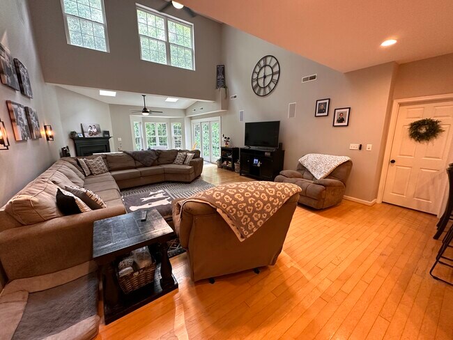 Gran salón - 8940 Executive Club Dr