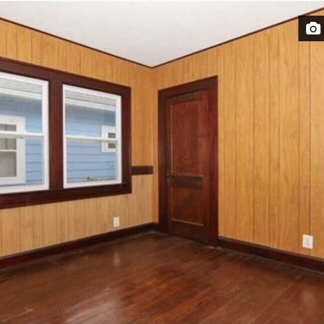 Foto del edificio - 1840 W Maryland St