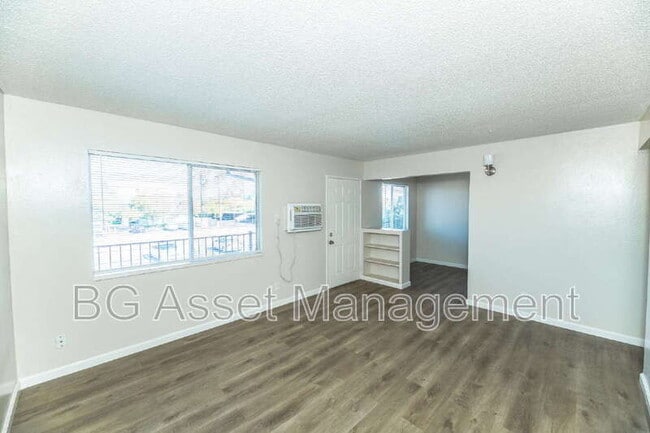 Photo - 1922 Ethan Way Apartment