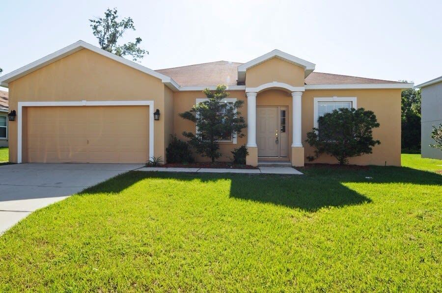 3273 Enclave Blvd House Rental in Mulberry, FL