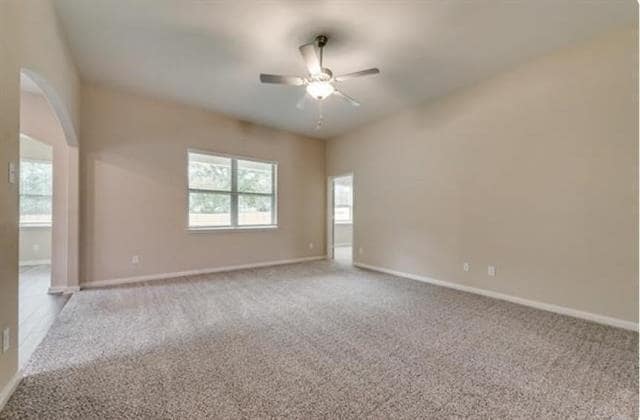 Building Photo - 328 Lowery Oaks Trl