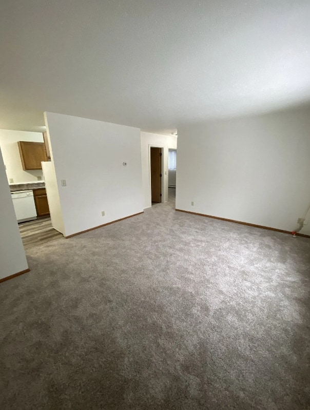 Building Photo - 5th Avenue Apartments