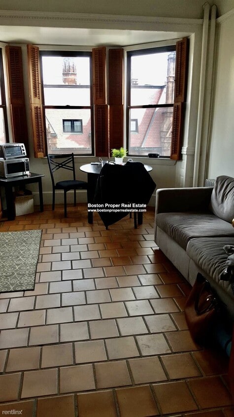 Building Photo - 1 br, 1 bath  - 371 Commonwealth Ave # 5031