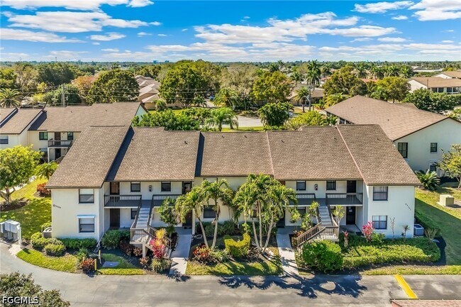Foto del edificio - 9305 Lake Park Dr