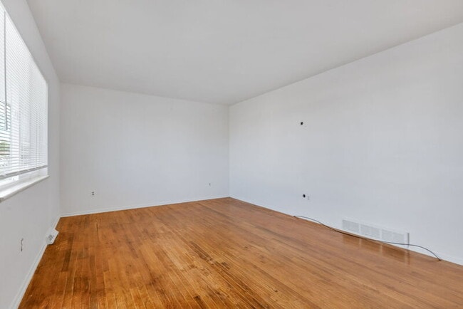 Foto del edificio - 4282 W Virginia Ave