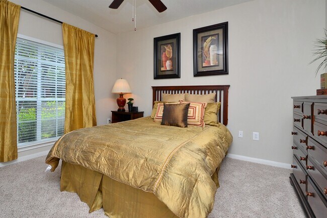 Foto del edificio - 2 Bedroom Apartment: Where Style Meets Sop...