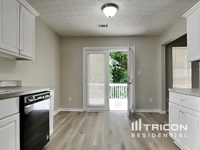 Foto del edificio - 957 Ashton Oak Cir