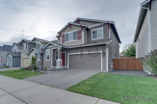 Building Photo - 8624 Adonis Ave NE