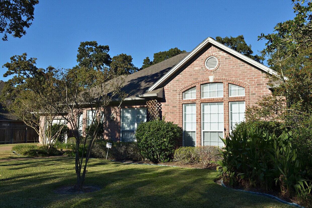 5013 Maidstone Ct, College Station, TX 77845 House Rental in College