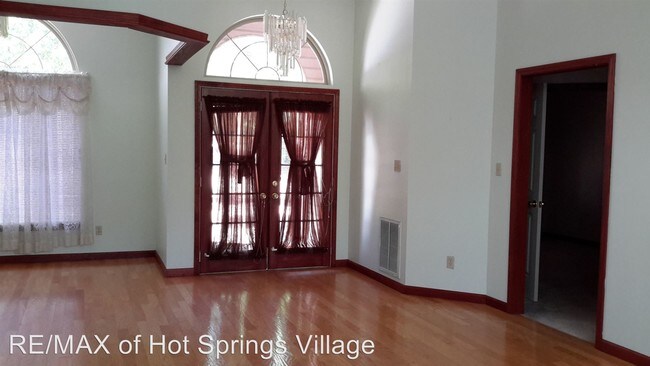 Building Photo - 33 Archidona Cir