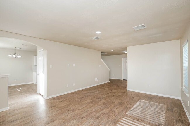 Foto del edificio - 16423 Noble Meadow Ln