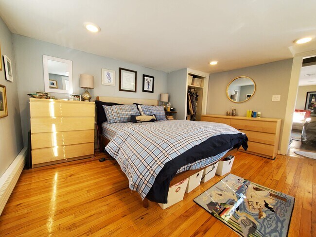 Master Bedroom 2 - 85 Pine St