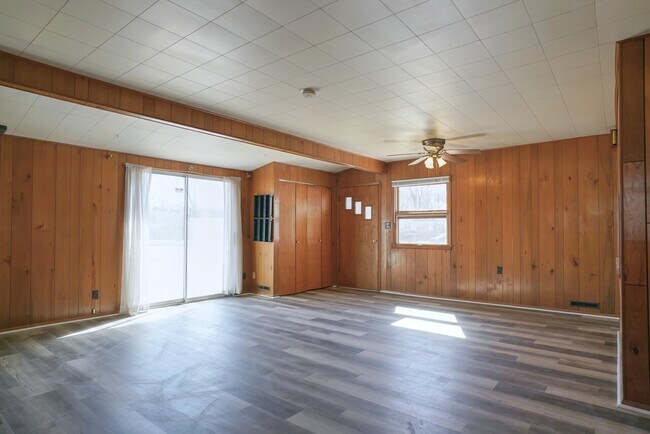 Building Photo - 17069 State Road 23