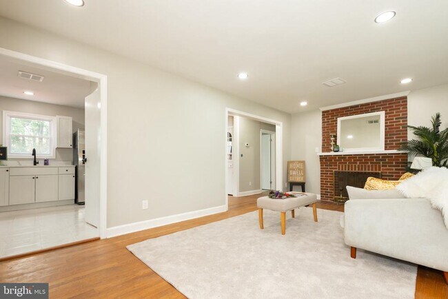 Building Photo - 25731 Ridge Rd