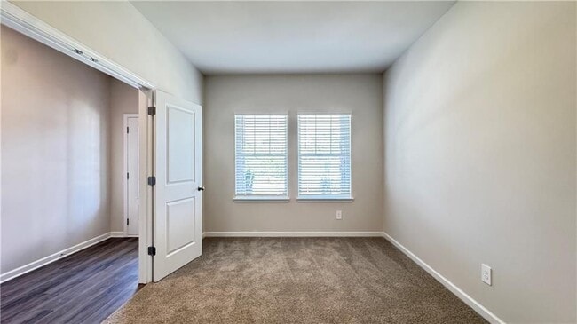 Building Photo - 30 Bur Oak Blvd