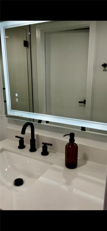 Building Photo - 690 SW 1st Ct