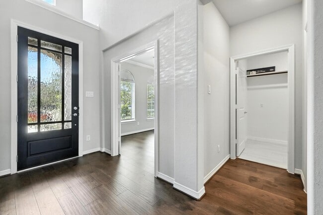 Foto del edificio - 1610 Rosedale Dr