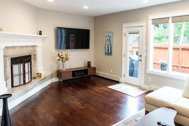 Foto del edificio - 2048 Eastridge Dr