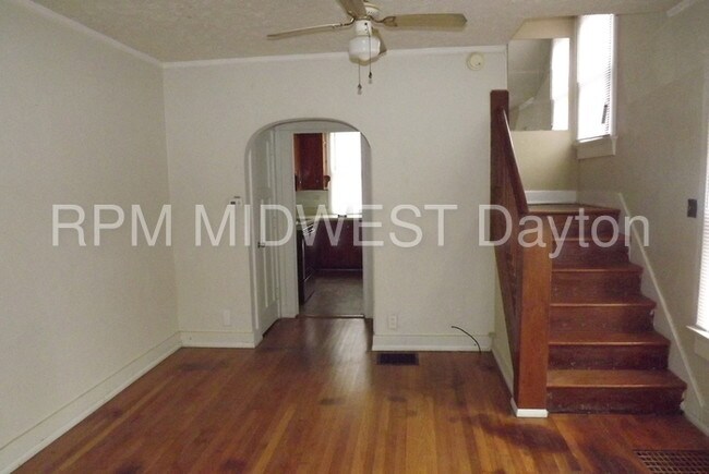 Foto del edificio - 71 E Hillcrest Ave