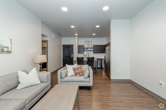 1HAB, 1BA - 686 ft² - Sala de estar - Skylofts at the Heritage