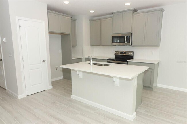 Building Photo - 3031 Pilot House Pl