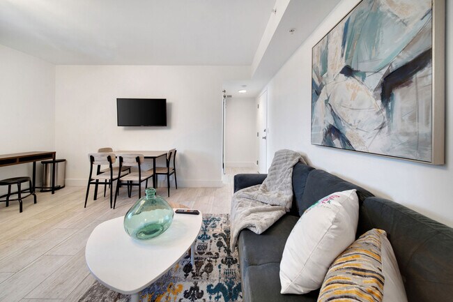 Photo - Shenadoah 2166 Apartment