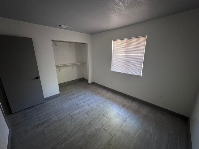 Bedroom #1 - 32400 Cielo Vista Rd