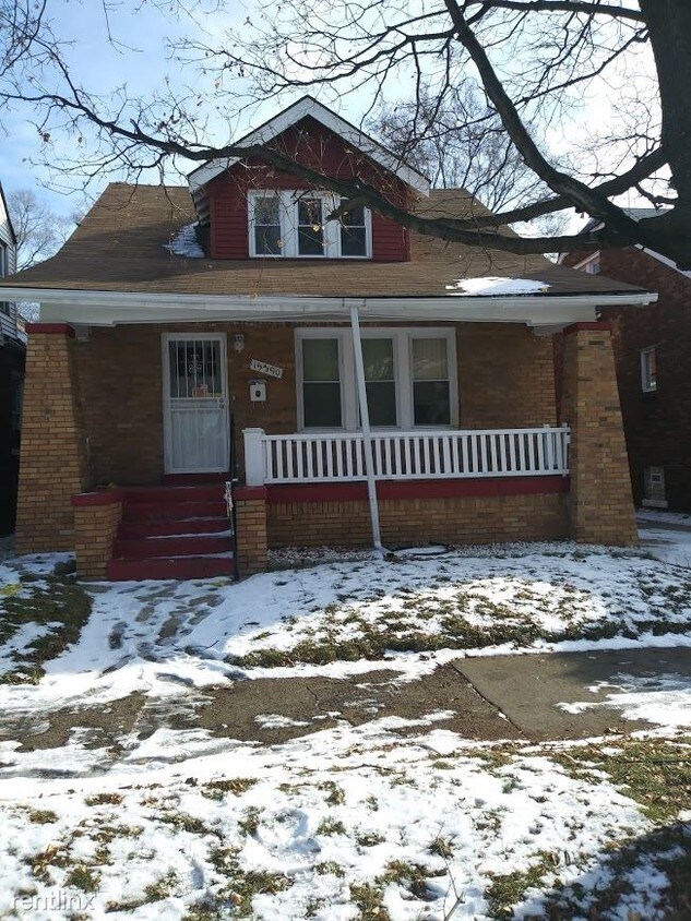 Primary Photo - 15390 Littlefield St