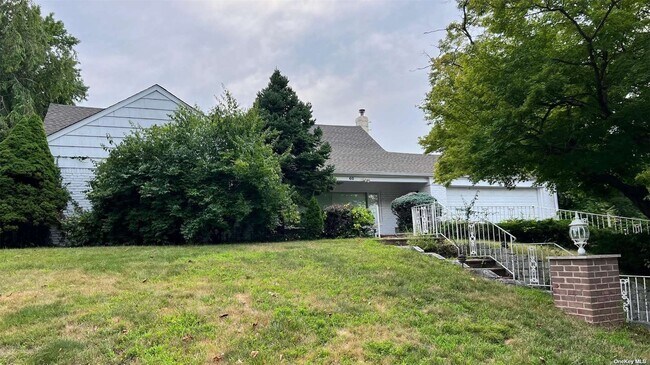 Building Photo - 60 Melville Ln