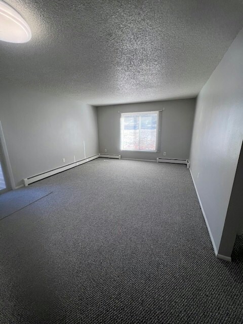 Foto del edificio - 410 Mountain View Pl