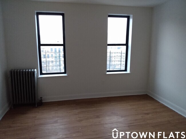 Foto del edificio - 1575 Grand Concourse