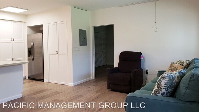 Foto del edificio - 2 br, 2 bath House - 3705-A Manini Way